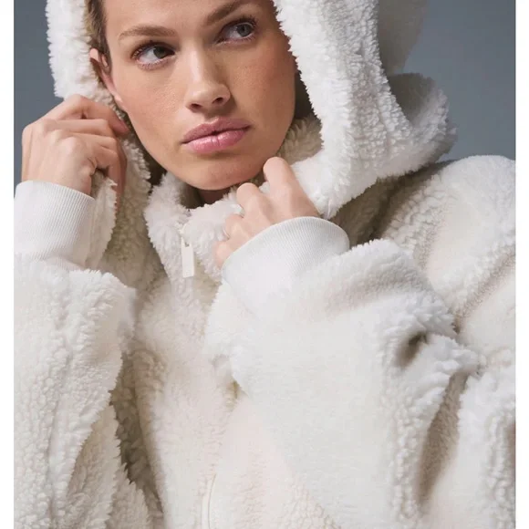 Alo Foxy Sherpa Jacket White XS - Picture 4 of 12